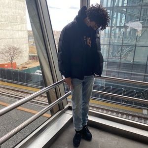 Meet your Posher, Adam